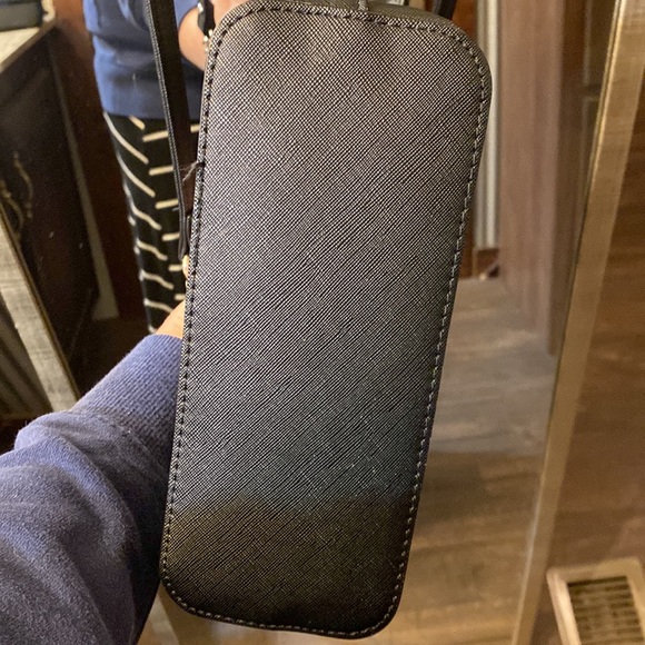 Betsy Johnson black cross body purse - Picture 7 of 11